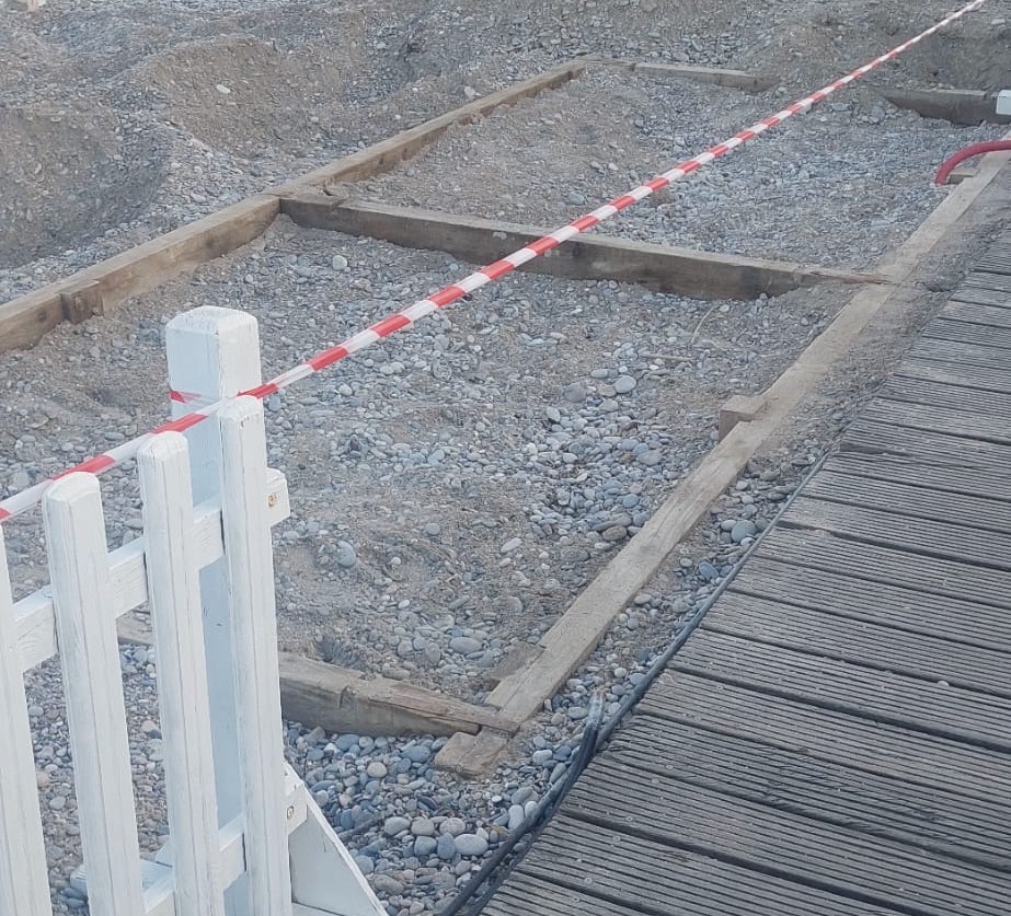 Bac à crotte de chien urbain